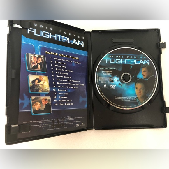 4 DVD Bundle UNSTOPPABLE, FLIGHT PLAN, DEJAVU & THE GOOD SHEPARD - Picture 9 of 16